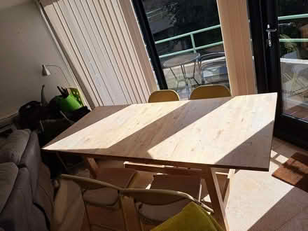 Photo of free IKEA extendable dining table and chairs (Walton Manor OX2) #1