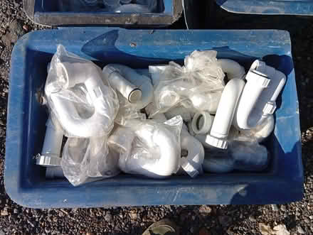 Photo of free Quantity of 40mm waste pipe fittings (Holt NR25) #2