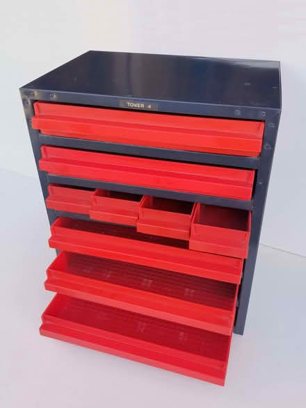 Photo of free Drawer unit (Chineham RG24) #1