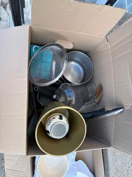 Photo of free Kitchen bits (N1 1BP) #2