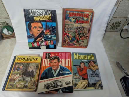 Photo of free 5 Old annuals (Apsley HP3 0) #2