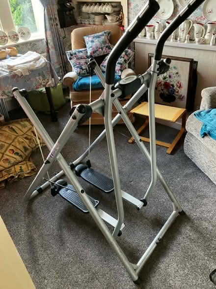 Photo of free Gazelle ski glide exerciser (Bradford BD2) #2