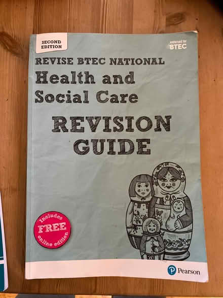 Photo of free Health and social care revision guide (Stacey Bank S6) #1