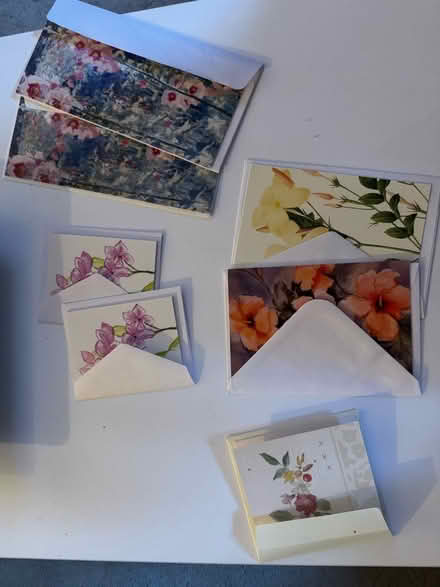 Photo of free Blank note cards (Pooley Green TW20) #1
