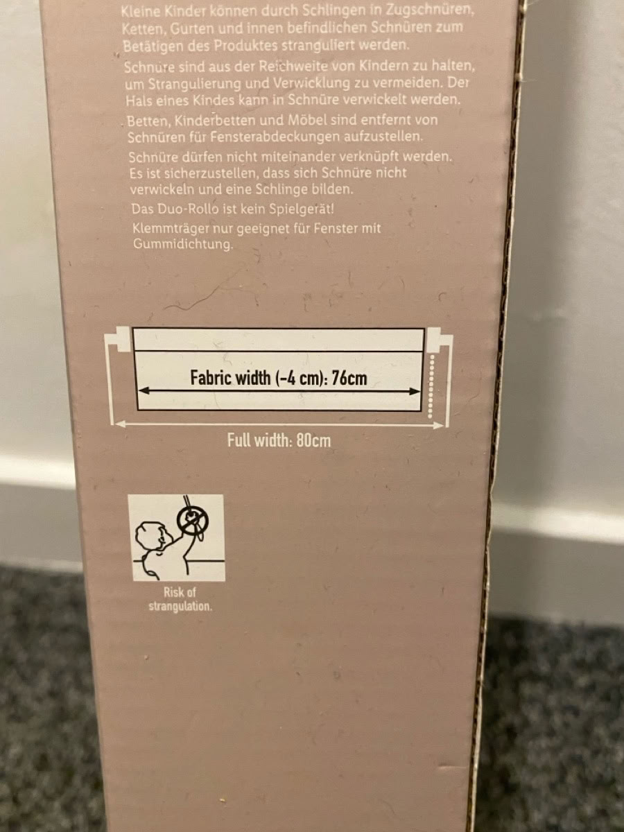 Free: Double roller blind (Jennett's Park RG12)