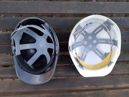 Photo of free Hard Hats (Yate BS37) #2
