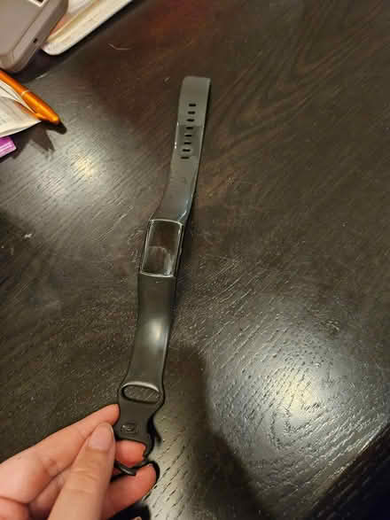 Photo of Fitbit charge 6 wristbands (Kanata) #1