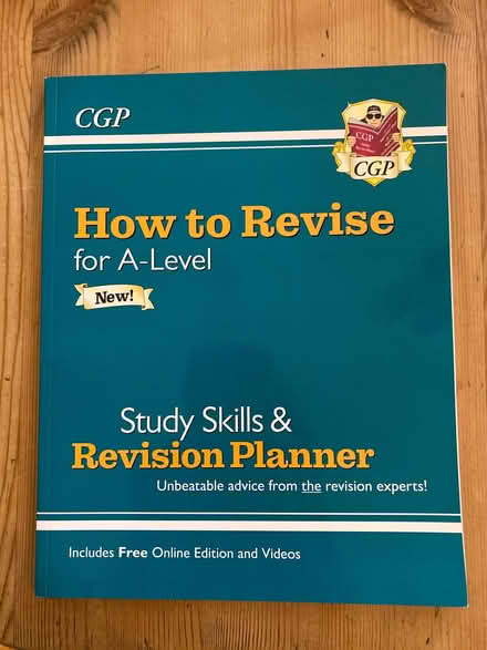 Photo of free A level study skills revision guide (Stacey Bank S6) #1