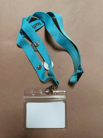Photo of Lanyards for volunteers (DE15 Burton) #1