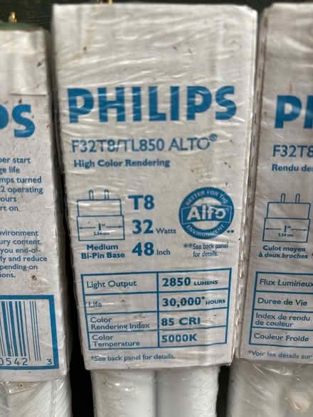 Photo of free Fluorescent light bulbs (Woodside) #3