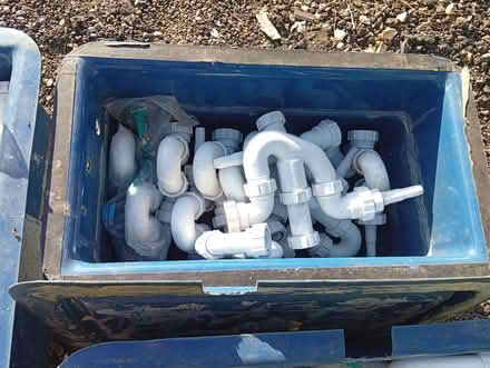 Photo of free Quantity of 40mm waste pipe fittings (Holt NR25) #4