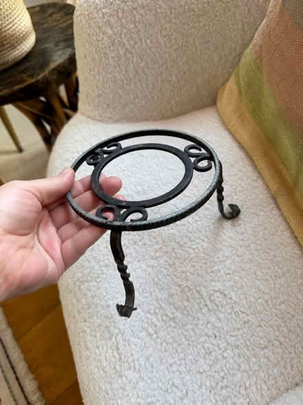 Photo of free Metal holder (Kensington W8) #1