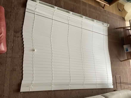 Photo of free White Venetian blind (Crouch End N6) #1