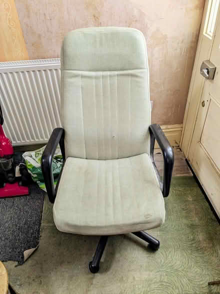 Photo of free Office or Computor chair (Wallasey, CH44) #1