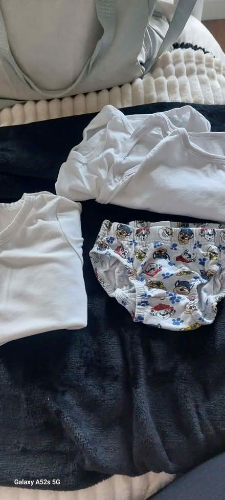 Photo of free Baby boy veat and socks (BT15) #1