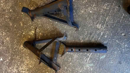 Photo of free 2 x Axle Stands (ME10) #1