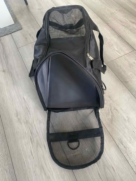 Photo of free Cat carrier (Swaythling Southampton) #3