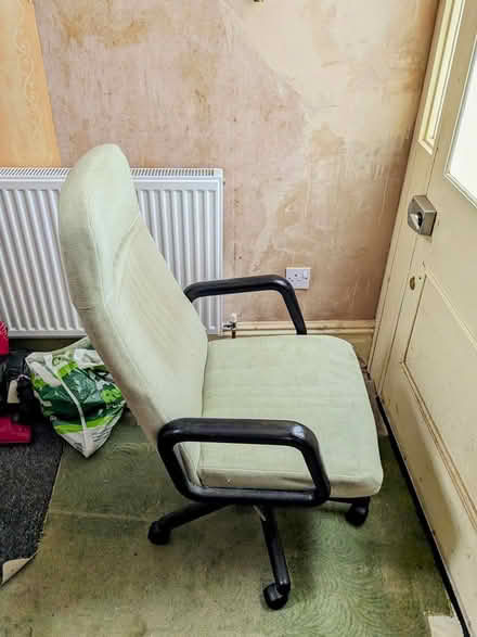 Photo of free Office or Computor chair (Wallasey, CH44) #2
