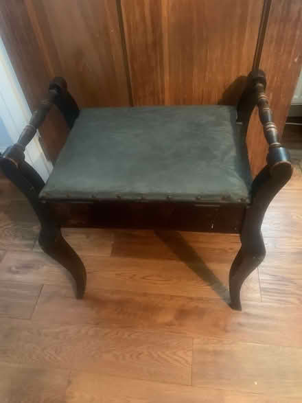 Photo of free Piano stool (Charlton) #1