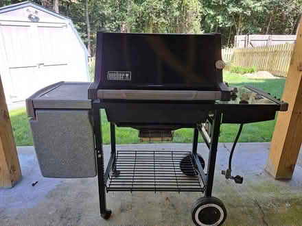 Photo of free Old Weber gas grill - still works (Pasadena) #1