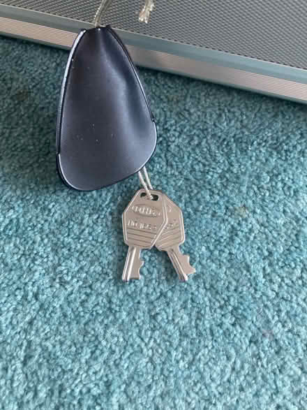 Photo of free Aluminium Carry Case/storage Suitcase (Cuffley EN6) #4