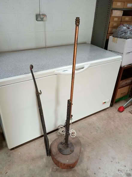 Photo of free novelty standard lamp (Nailsea BS21) #1