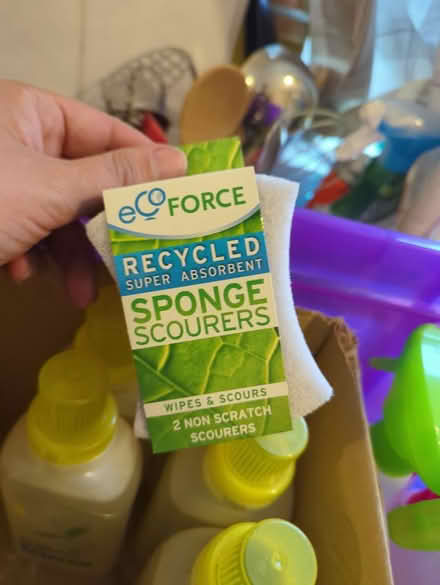 Photo of free section of cleaning products (Baildon BD17) #4