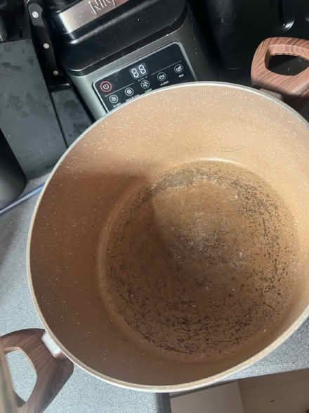 Photo of free Pot (West bromwich) #3