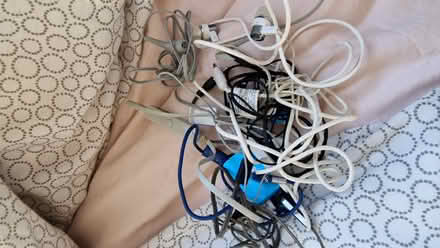 Photo of free Earphones and earpods (Edinburgh EH7) #1
