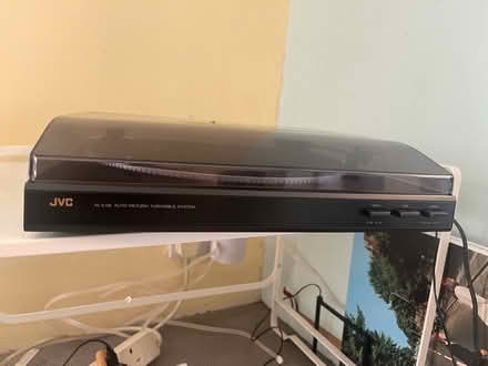 Photo of free Broken turntable (Stretford M32) #2