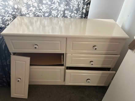 Photo of free Drawers (Lupset WF2) #1