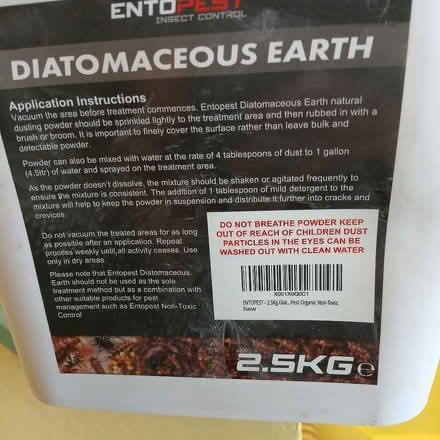 Photo of free 2.5 kg diatomaceous earth (Bradford on Avon BA15) #1
