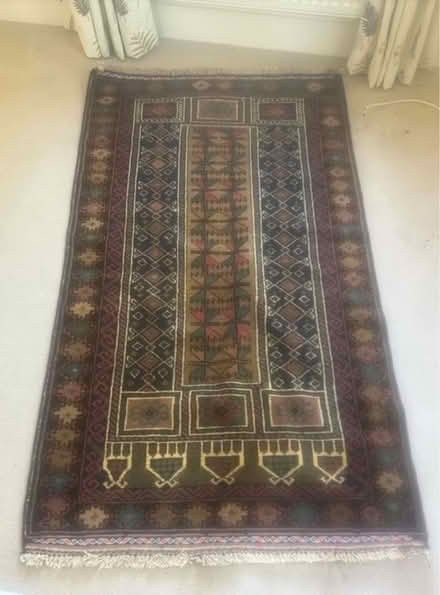 Photo of free Pretty Turkish style rug (Littlemore OX4) #2