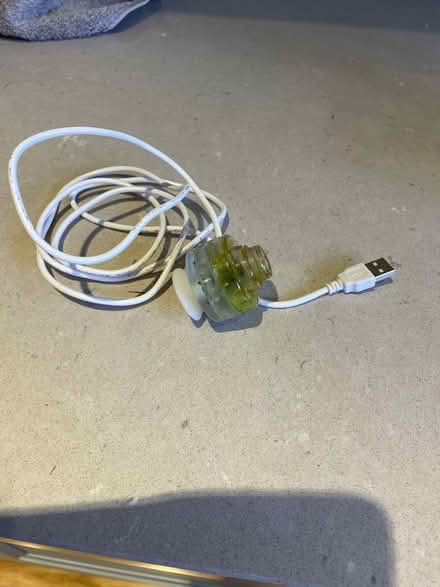 Photo of free Aquarium/fish tank (Worthing BN13) #1