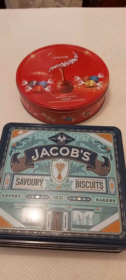 Photo of free Tins (Cam GL11) #1