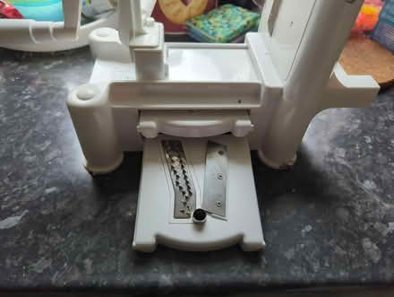 Photo of free veg slicer/spiral machine (Baildon BD17) #3