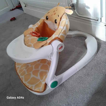 Photo of free Baby seater (Cw1) #4