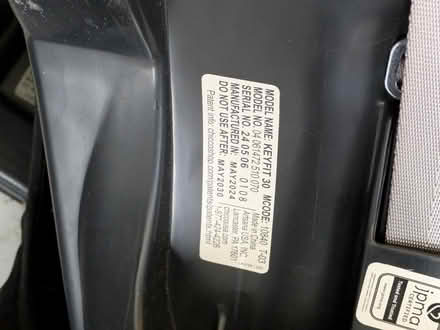 Photo of free Chico keyfit30 carseat system (Pasadena/ Glen Burnie border) #3
