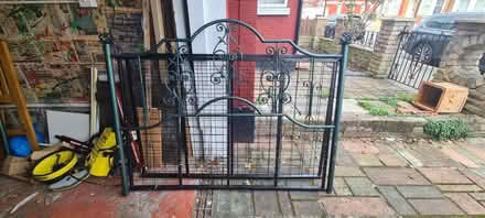 Photo of free 2 bed frames (N17 Tottenham Hale) #2