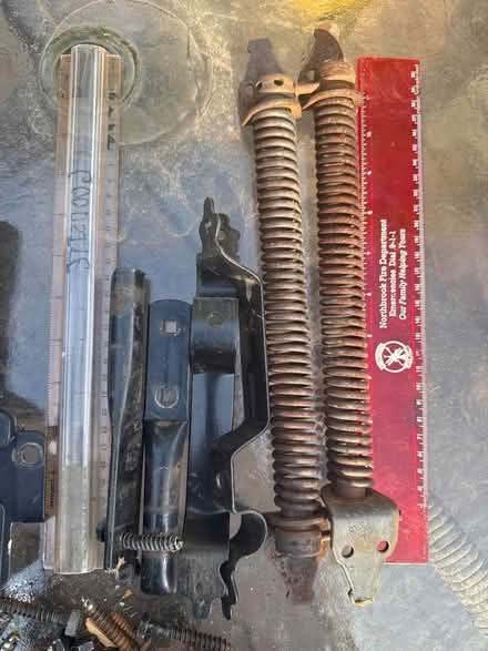 Photo of free Heavy fence hinges and closure (Meacham and Kirchhoff) #3