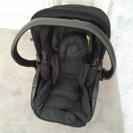 Photo of free Car seat (Cw1) #2