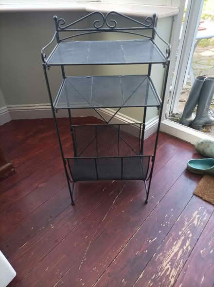 Photo of free Metal magazine rack (Letchworth SG6) #1
