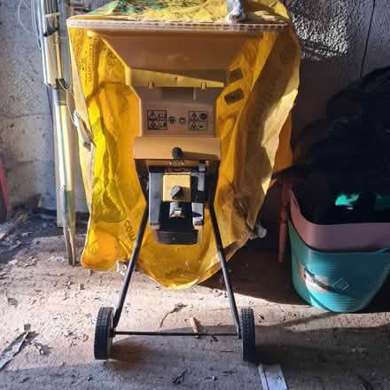 Photo of free Garden Shredder- spares or repair (Southgate RH11) #3