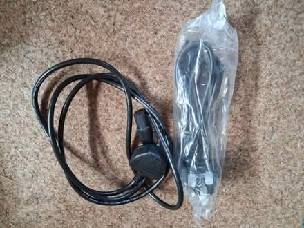 Photo of free Computer leads (Woodley RG5) #1