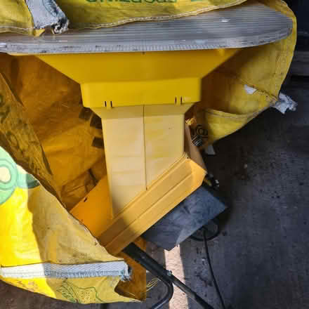 Photo of free Garden Shredder- spares or repair (Southgate RH11) #1