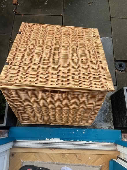 Photo of free XL hamper (Dulwich) #1