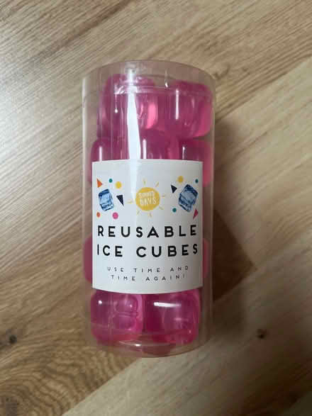 Photo of free Reusable Ice Cubes (Gilmerton Dykes Avenue) #1