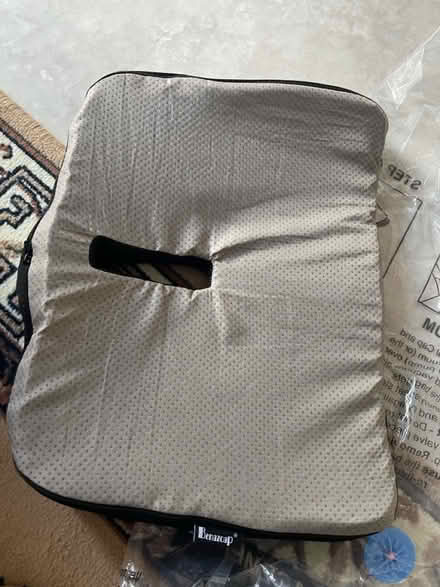 Photo of free Gel seat cushion (Littlemore OX4) #2