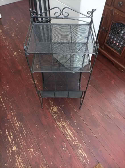 Photo of free Metal magazine rack (Letchworth SG6) #2