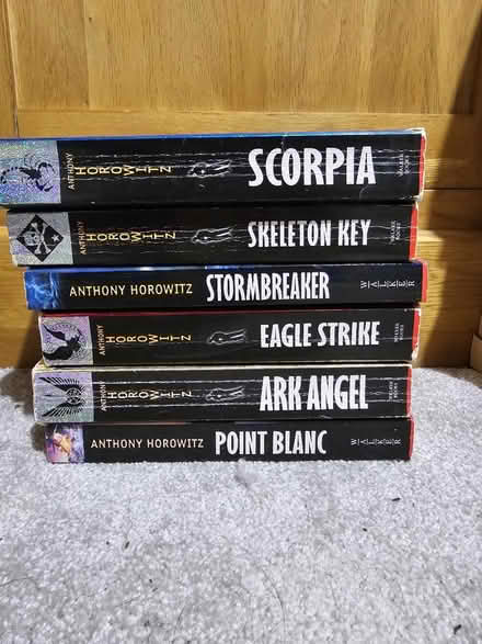 Photo of free Anthony Horowitz books (GU21) #1